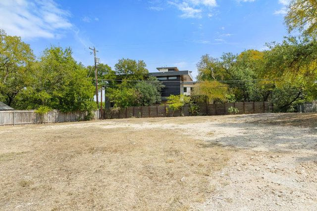 303 Ridgewood RD, Austin, TX 78746
