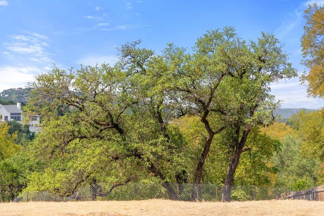 303 Ridgewood RD, Austin, TX 78746