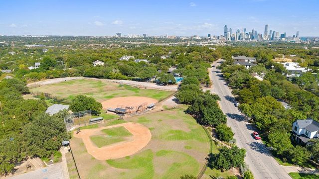 303 Ridgewood RD, Austin, TX 78746