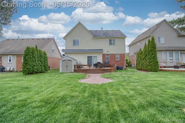 28260 Cottage Lane, New Hudson, MI 48165