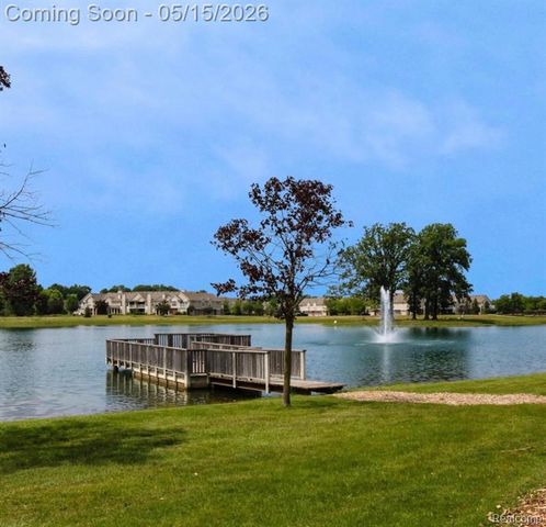 28260 Cottage Lane, New Hudson, MI 48165