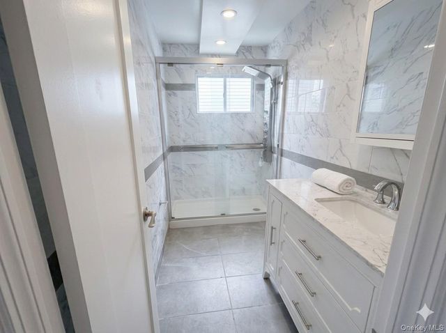 22536 111th Avenue, Queens Village, NY 11429