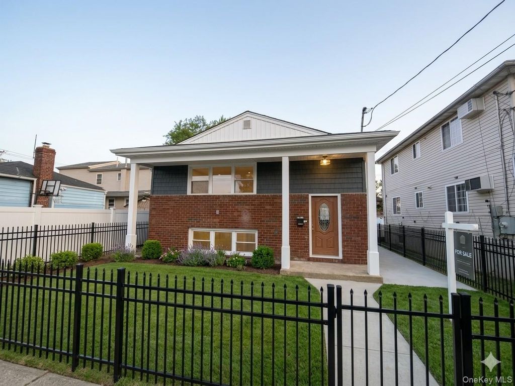 22536 111th Avenue, Queens Village, NY 11429