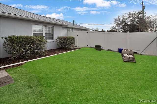 9021 SE 155th Place, Summerfield, FL 34491