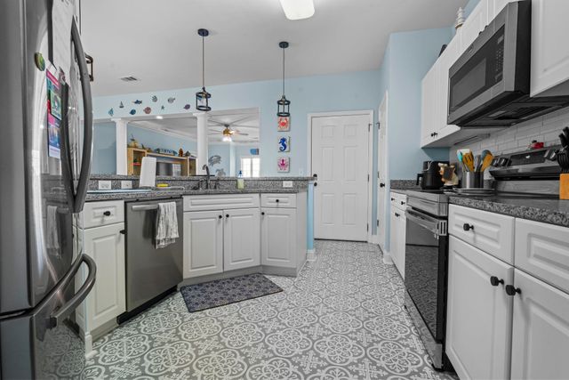 70 Addison Cottage Way Unit 221, Murrells Inlet, SC 29576