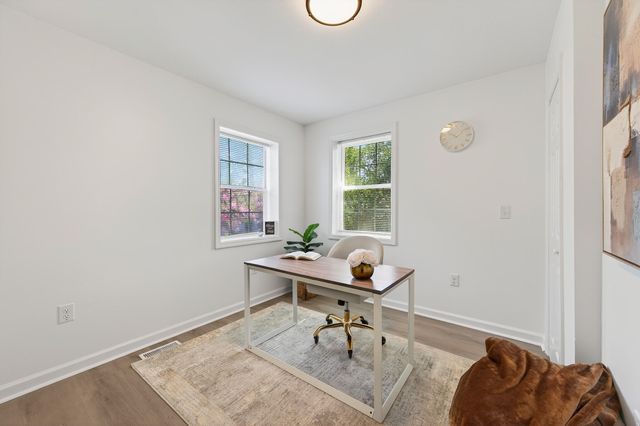 940 Sycamore Avenue, Charleston, SC 29407