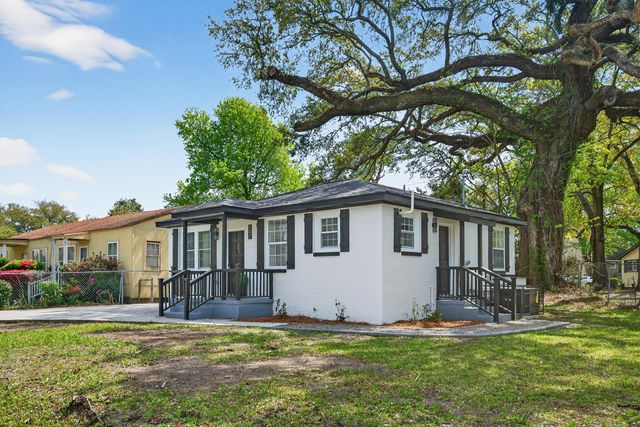 940 Sycamore Avenue, Charleston, SC 29407
