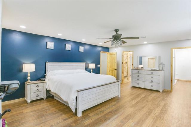 273 White Oak Drive, Lake Charles, LA 70611