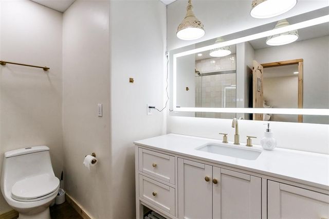 273 White Oak Drive, Lake Charles, LA 70611