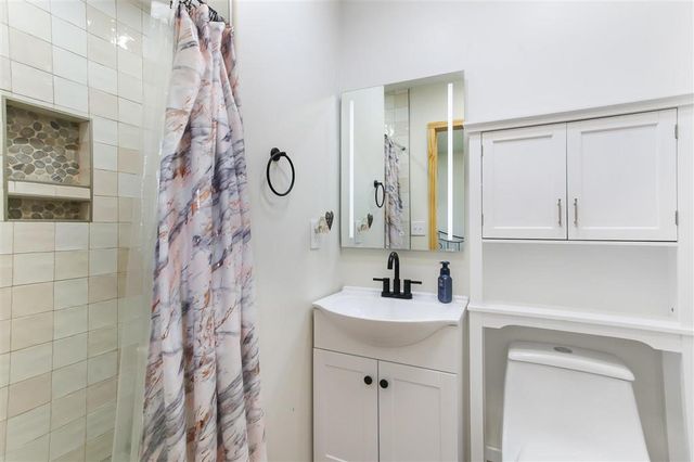 273 White Oak Drive, Lake Charles, LA 70611