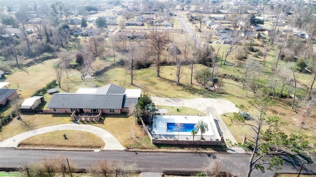 273 White Oak Drive, Lake Charles, LA 70611