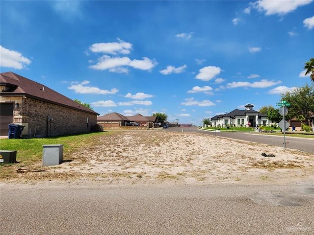 504 N Kika De La Garza Boulevard, La Joya, TX 78560