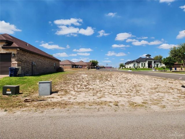 504 N Kika De La Garza Boulevard, La Joya, TX 78560