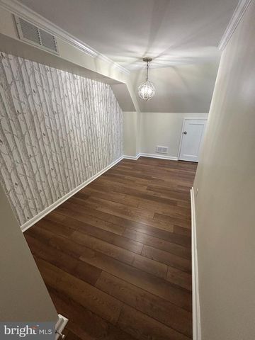 12 RODNEY RD, Bryn Mawr, PA 19010