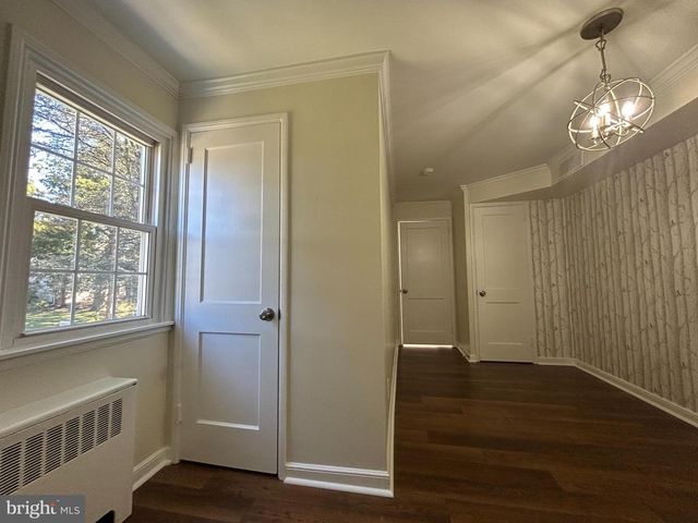 12 RODNEY RD, Bryn Mawr, PA 19010