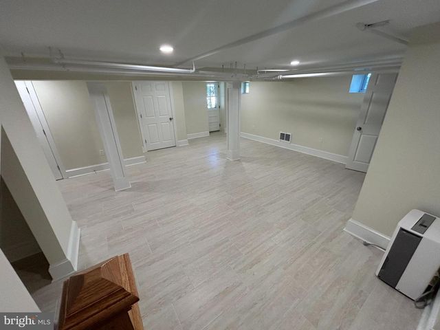 12 RODNEY RD, Bryn Mawr, PA 19010