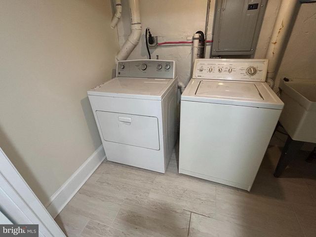 12 RODNEY RD, Bryn Mawr, PA 19010