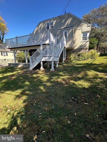 12 RODNEY RD, Bryn Mawr, PA 19010