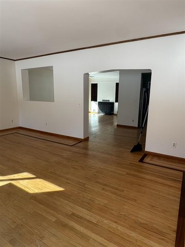 3079 Pittsview Drive, Ann Arbor, MI 48108