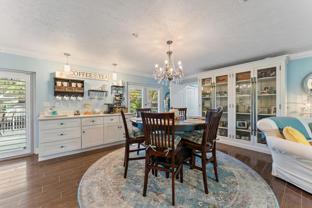 581 SW Timber Trail, Stuart, FL 34997