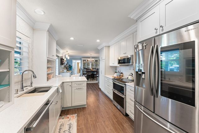 581 SW Timber Trail, Stuart, FL 34997