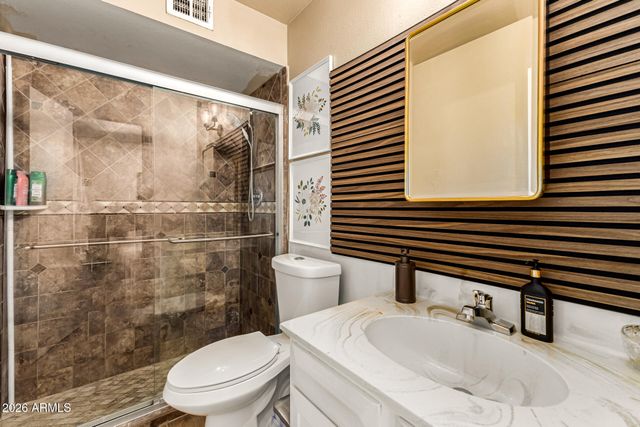 323 E SESAME Street, Tempe, AZ 85283