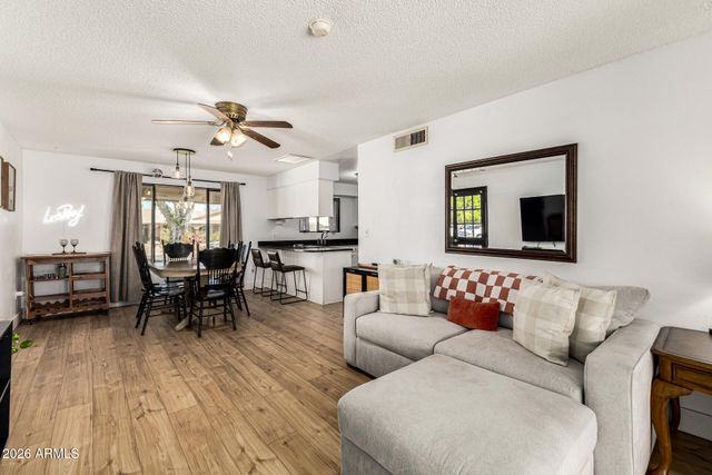 323 E SESAME Street, Tempe, AZ 85283