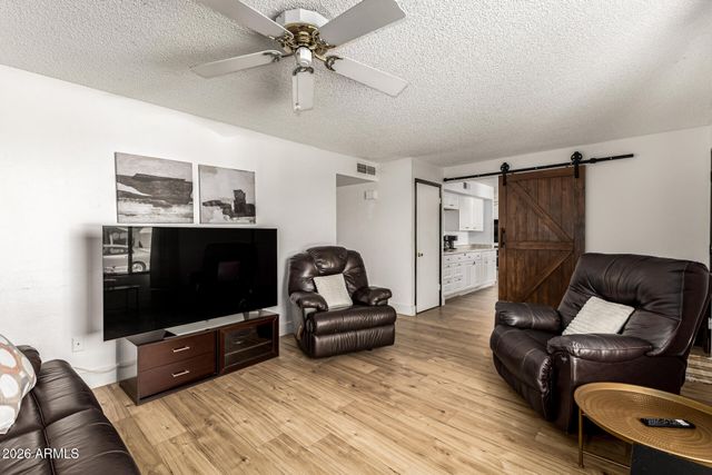 323 E SESAME Street, Tempe, AZ 85283