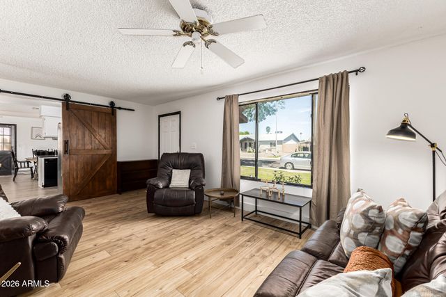 323 E SESAME Street, Tempe, AZ 85283