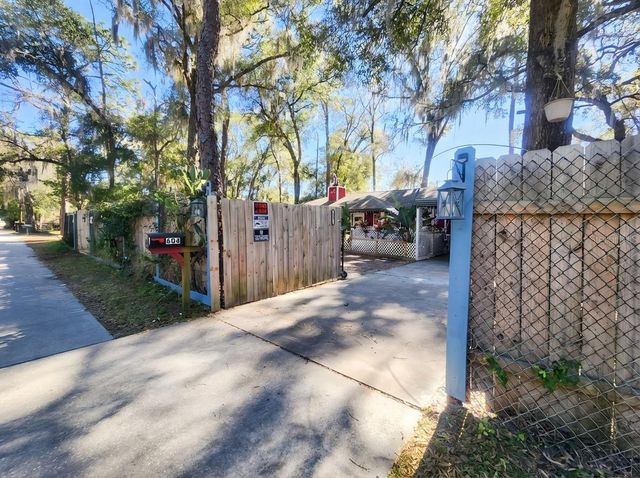 604 NE 28TH STREET, Ocala, FL 34470