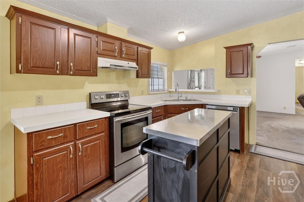 Image 12 of property listing at 249 Pound Road, Guyton, GA 31312