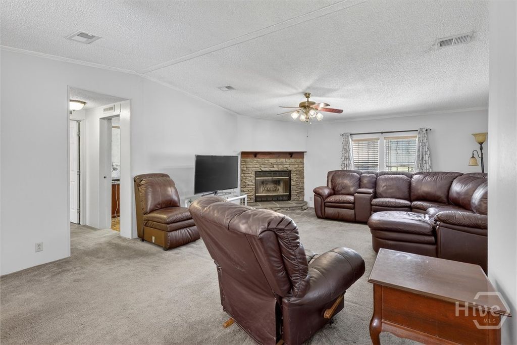 Image 6 of property listing at 249 Pound Road, Guyton, GA 31312