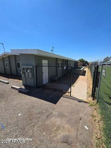 5938 W ROSE Lane, Glendale, AZ 85301