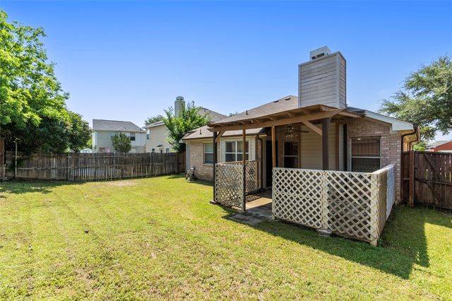 12933 Honey Locust Circle, Fort Worth, TX 76040