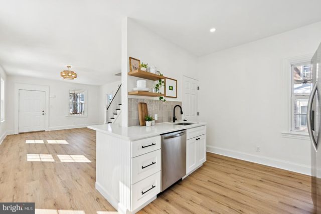 414 LECONEY AVE, Palmyra, NJ 08065