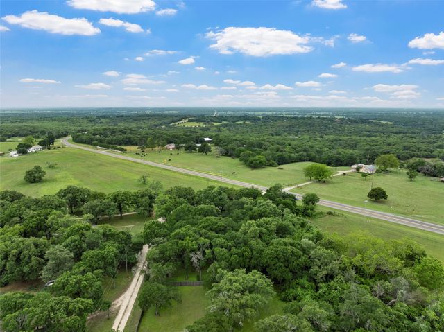 175 Willow Lane, West, TX 76691