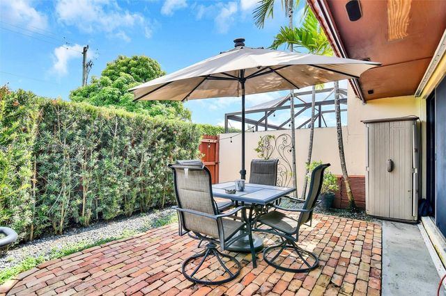 11743 SW 112th Ter, Miami, FL 33186