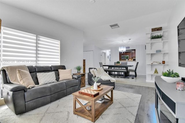 11743 SW 112th Ter, Miami, FL 33186