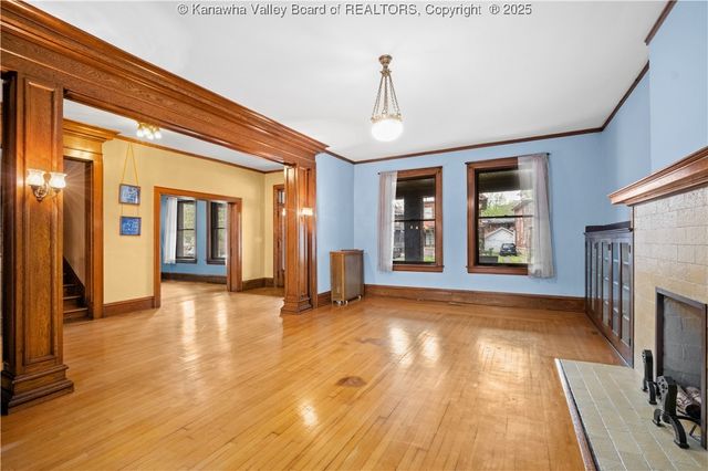 1573 Quarrier Street, Charleston, WV 25301