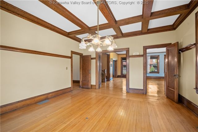 1573 Quarrier Street, Charleston, WV 25301