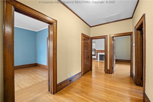 1573 Quarrier Street, Charleston, WV 25301