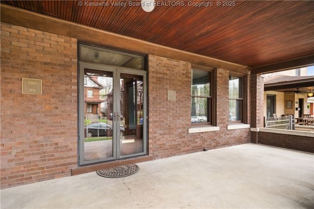 1573 Quarrier Street, Charleston, WV 25301