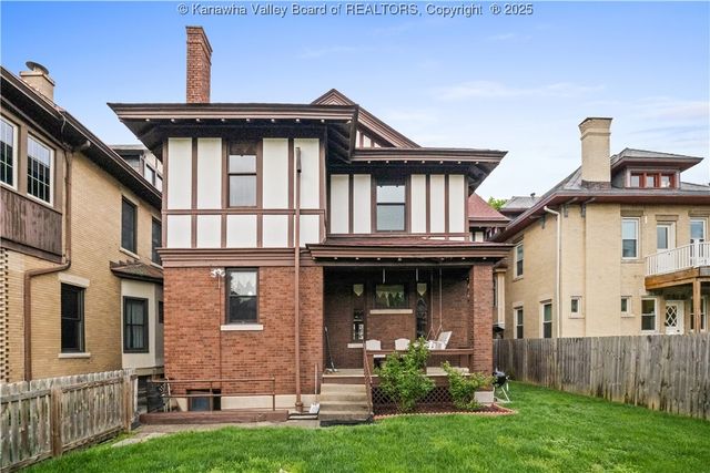 1573 Quarrier Street, Charleston, WV 25301