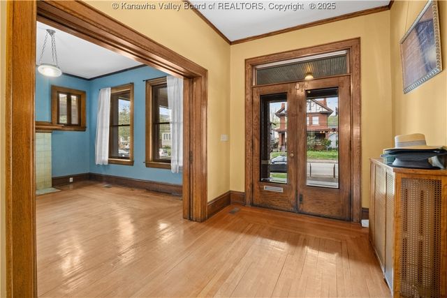 1573 Quarrier Street, Charleston, WV 25301