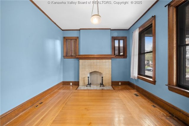 1573 Quarrier Street, Charleston, WV 25301