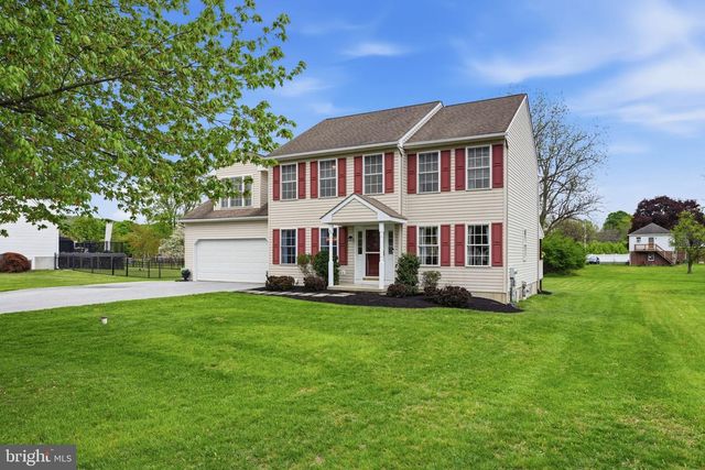 106 STONEBRIDGE LN, Downingtown, PA 19335
