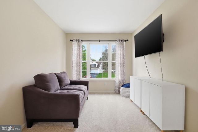 106 STONEBRIDGE LN, Downingtown, PA 19335