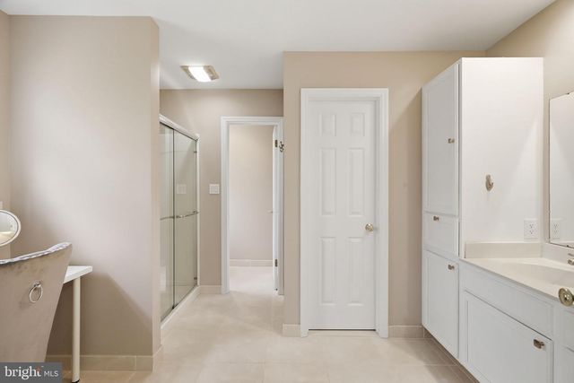 106 STONEBRIDGE LN, Downingtown, PA 19335