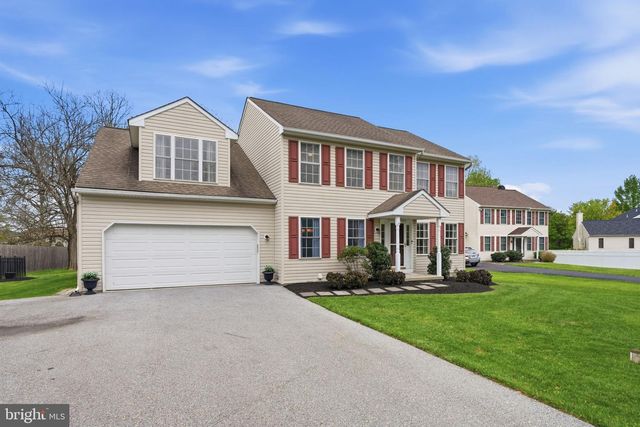 106 STONEBRIDGE LN, Downingtown, PA 19335