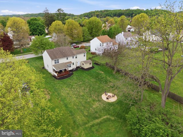106 STONEBRIDGE LN, Downingtown, PA 19335